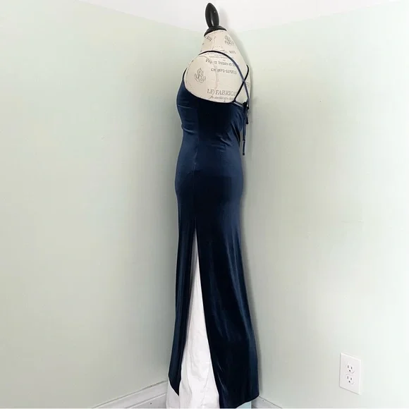 PROM Midnight blue velvet formal dress gown with strappy back and high slit - Picture 5 of 16